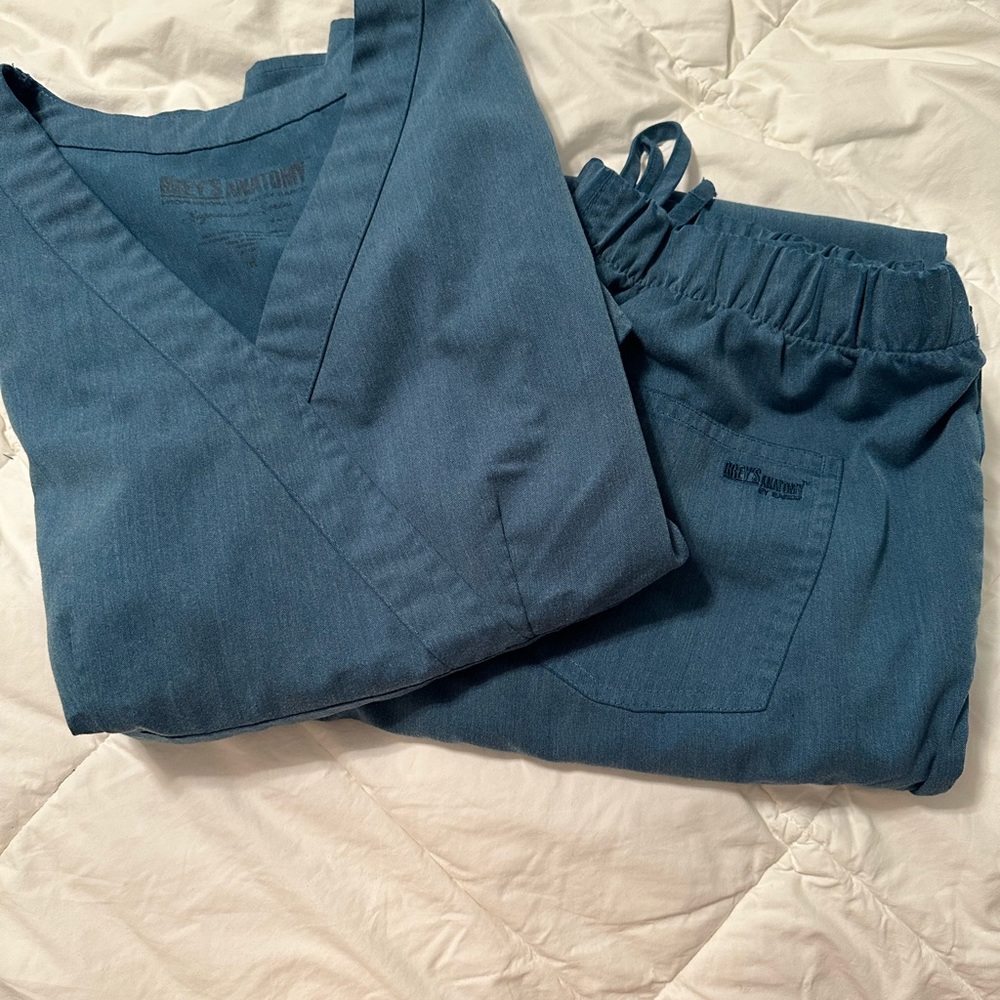 Greys anatomy by barco scrubs